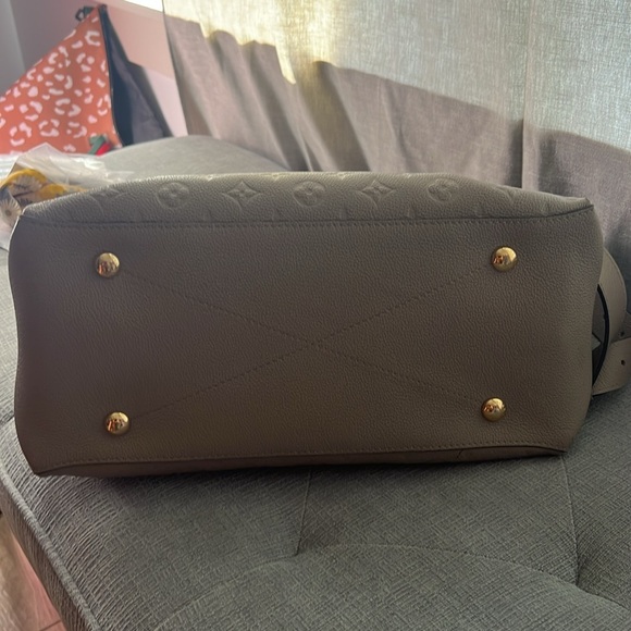 Louis Vuitton Maida Hobo - Picture 4 of 7